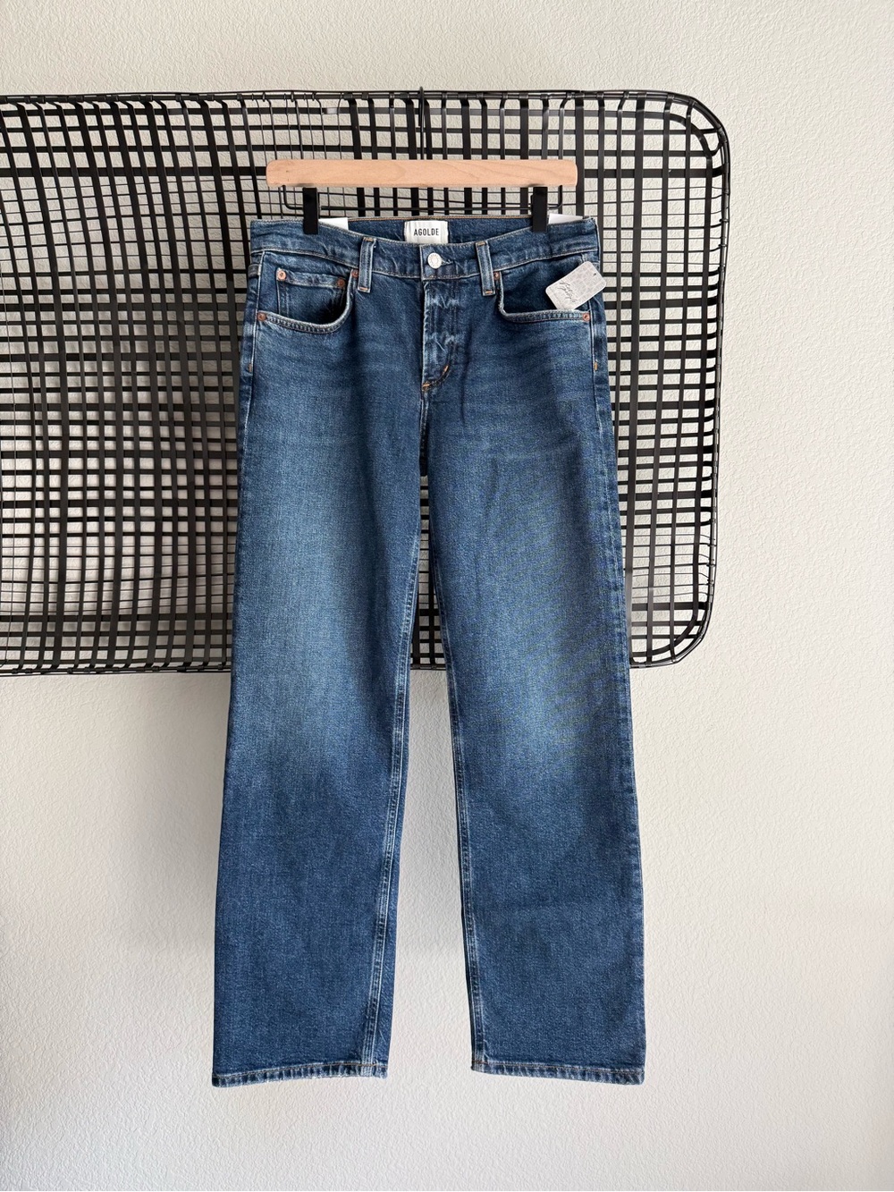 Agolde Low-Rise Slim Jeans in slick